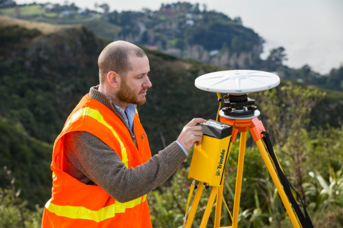 Изображение - GNSS приемник Trimble R750 - geokurs-online.kz